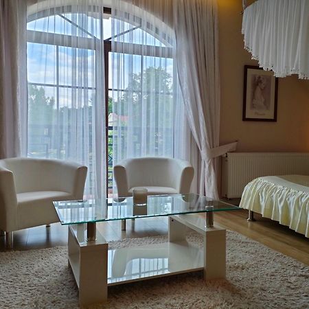 Hotel Viwaldi Baruchowo Exteriér fotografie